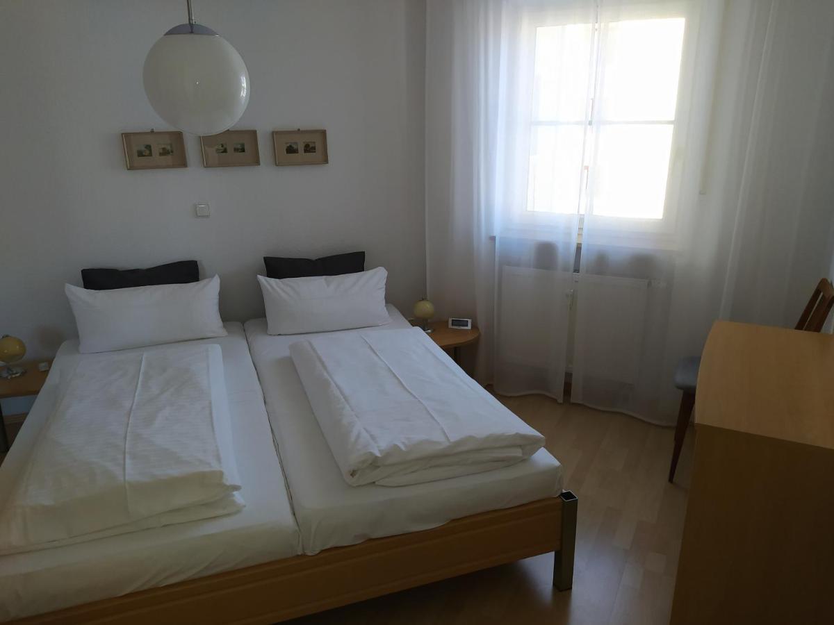 Thermen-Residenz Apartment บาดฟึสซิง ภายนอก รูปภาพ